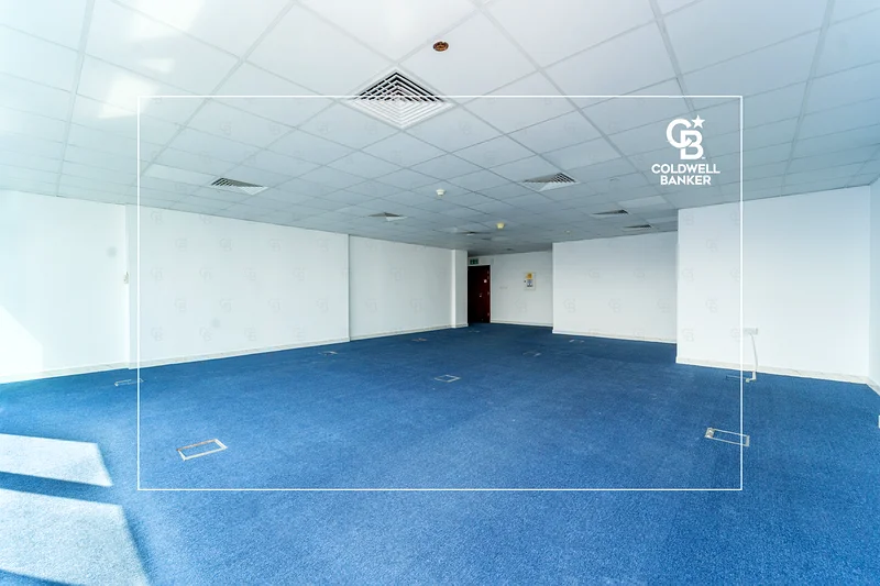 مكتب مجهز | شاغر | جاهز للانتقال | DMCC63623401954307113