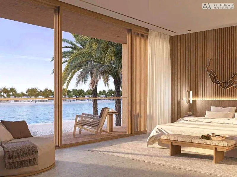 7 Bed Coral Living | Above 50 number | Frond P63921172207617114