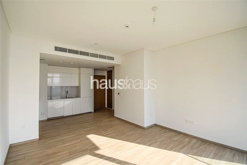 High Floor | Creek Views | Vacant63760716291459112