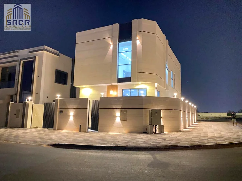 فيلا زاوية مميزة في منطقة الهيليو 2 - قريبة من جميع الخدمات، بما في ذلك رسوم التسجيل63911403948545111