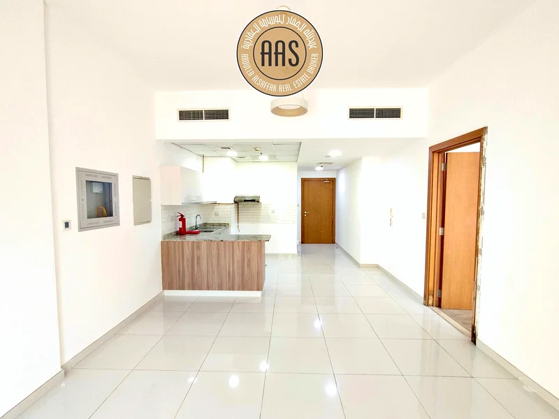 Chillar free/ spacious 1bhk apartment with terrace/ prime location/ reasonable price 70k63764786165635111