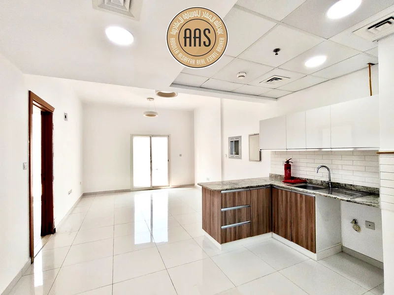 Chillar free/ spacious 1bhk apartment with terrace/ prime location/ reasonable price 70k63764786165635114