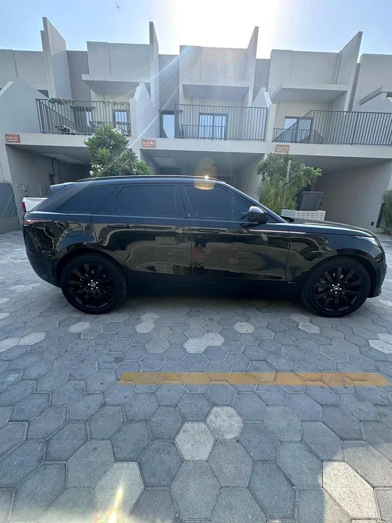 Land Rover Velar P300 Fully Spec, Full History, No Accidents R-Dynamic GCC63613132877057112