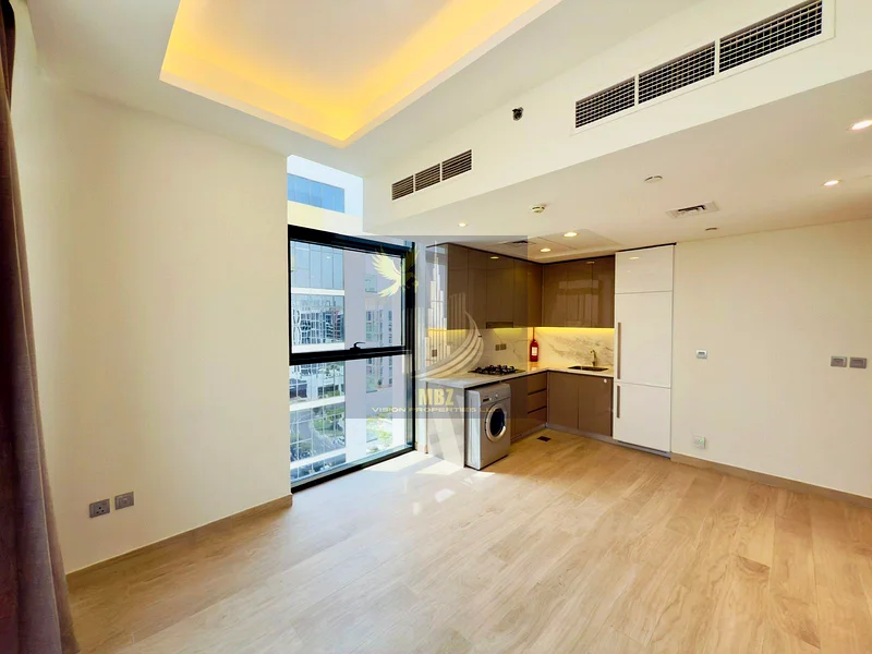 Spacious 1-Bedroom Corner Unit with Stunning Pool View –63801347701122111