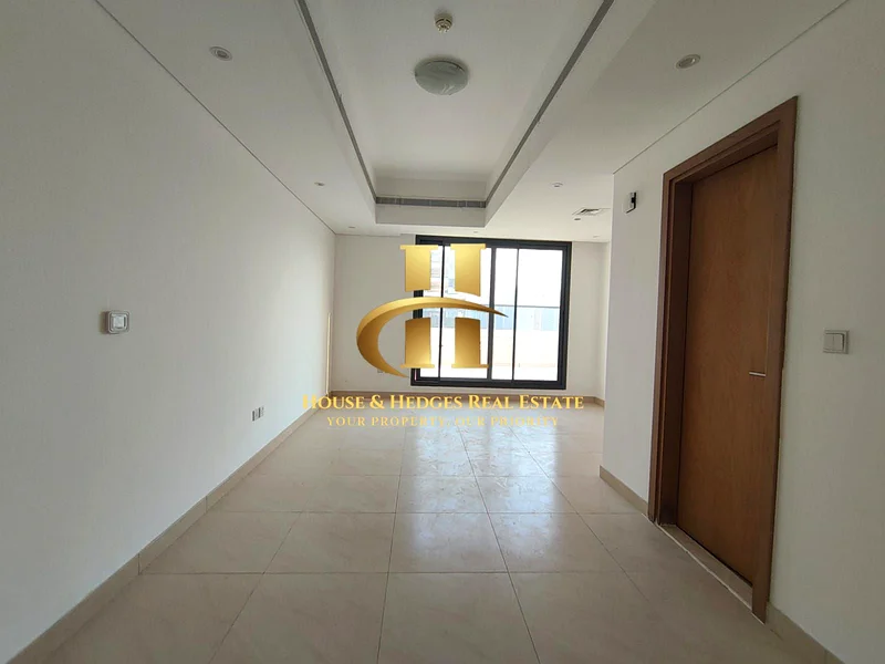 High Floor | Huge Size | Ready To Move63799453065986110