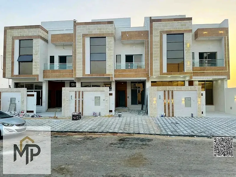 فيلا فاخرة من 3 طوابق للبيع، ملكية حرة للأبد، تشمل رسوم التسجيل ونقل الملكية63903070677891110