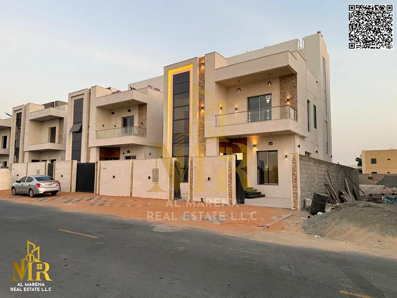 فيلا بسعر يشمل رسوم التسجيل ونقل الملكية على الشارع الرئيسي، جاهزة للسكن في أكثر مناطق عجمان رقيًا، ملكية حرة لـ63882443734914111