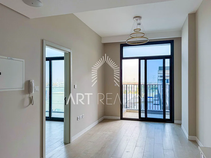 Vacant | Unfurnished | Community View63735671837058112