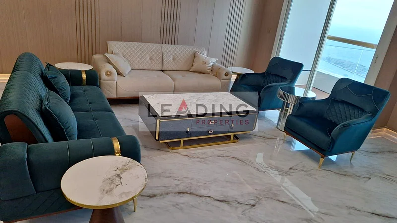 شقة بارزة من أربع غرف نوم مع غرفة خادمة | مؤثثة | إطلالة مذهلة على جزيرة النخيل63776933680897113