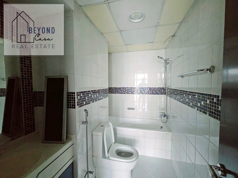 2BHK | Vacant Unit | Near Metro63654982910723113
