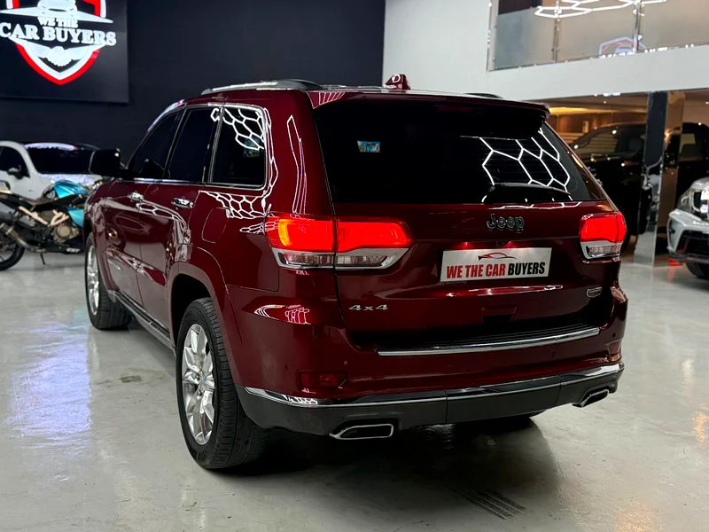 JEEP GRAND CHEROKEE 2015 147000 KMS ( SUMMIT ) TOP OPTIONS WITH RADAR WELL MAINTAINED FSH.63612071383427114