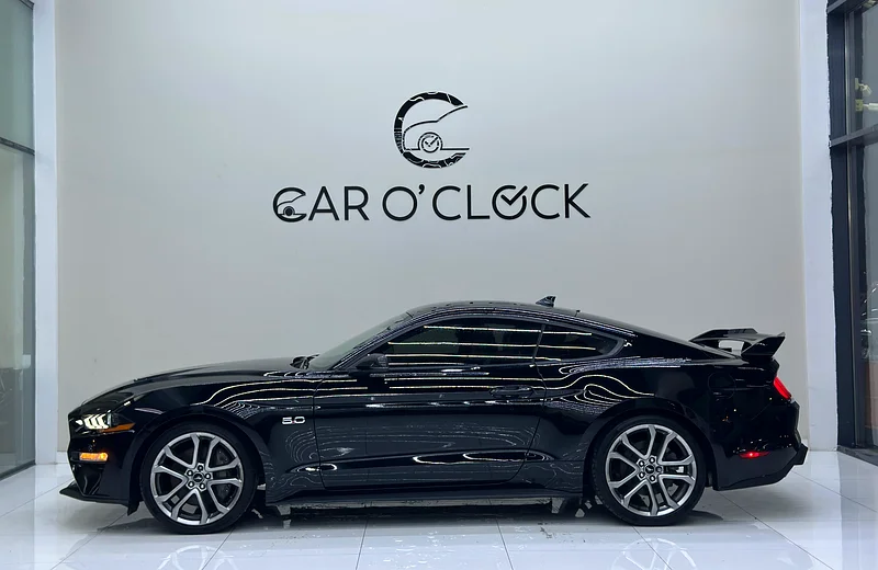 FORD MUSTANG GT PREMIUM 5.0L V8 / MANUAL TRANSMISSION63612081650561113