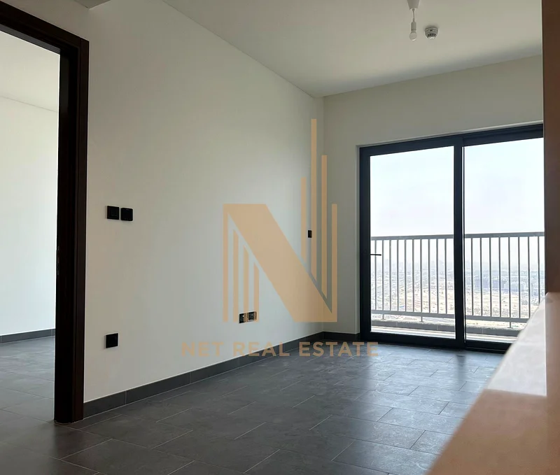 جديد بالكامل إطلالة على المدينة إمكانيات تخطيط واسعة64018628372739113