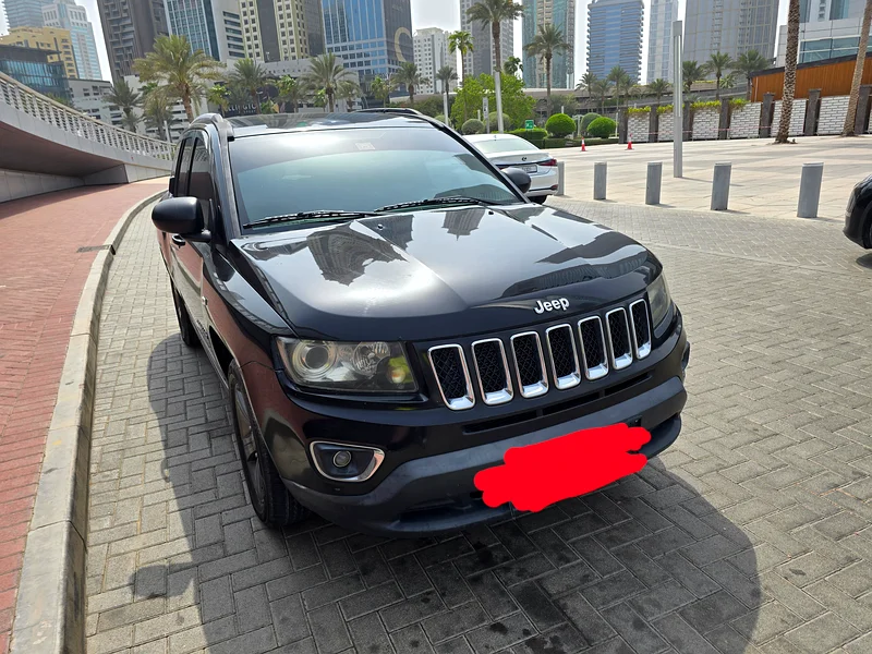 جيب كومباس 2016 خليجي 4X4 بأميال قليلة63612070667905111