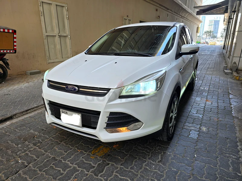 فورد إسكيب مالكة أولى استخدام سيدات، خدمات كاملة63612083529219112