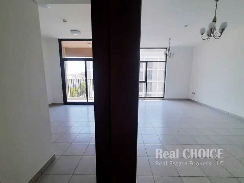 Nice Outside View | With Balcony | Ready to Move63738198693505112