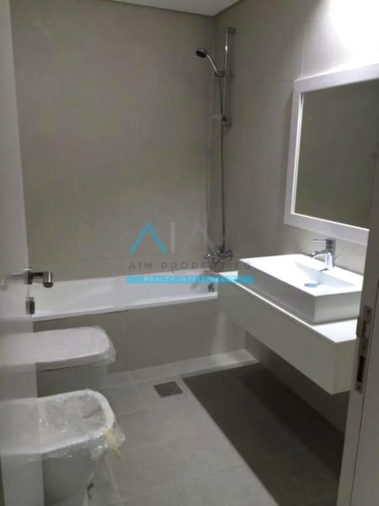 Spacious 2-Bedroom Apartment Overlooking Pool | Prime Living in Platinum Residence63746698700290114
