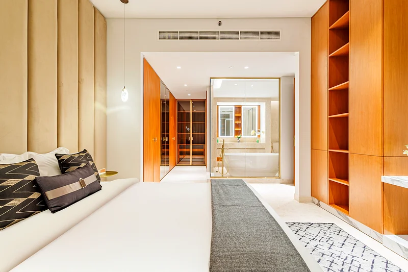 Luxury Palm Escape | Elegant 2BR | Private Beach63831912674307110