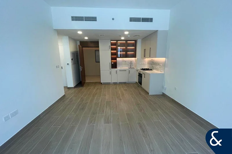 جديد بالكامل | مطبخ مجهز | مفتوح التصميم63736901088131111