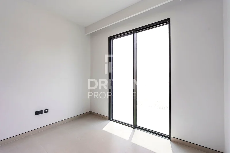 Exceptional Villa with Garden Suite | Corner Plot63734258077185113