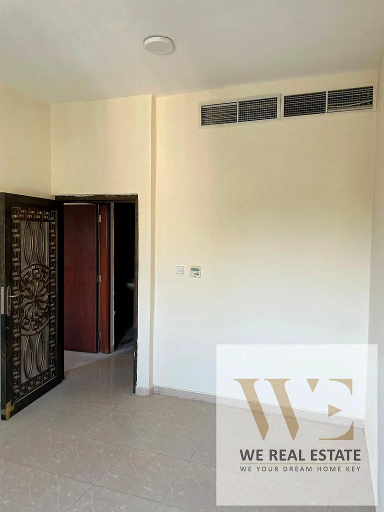 A golden opportunity not to be missed \ One room and a hall, spacious area \ Strategic location \ Near all services63723561534850114