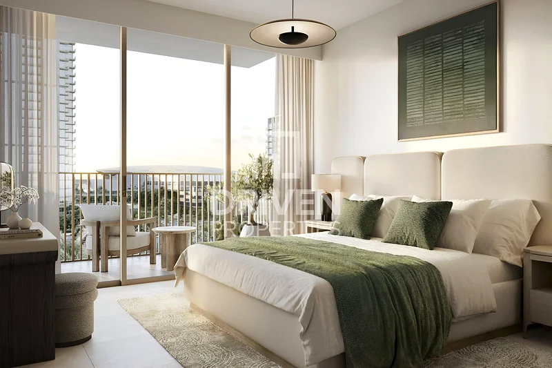 Corner Unit | Water View | Unique Layout64025701830658112