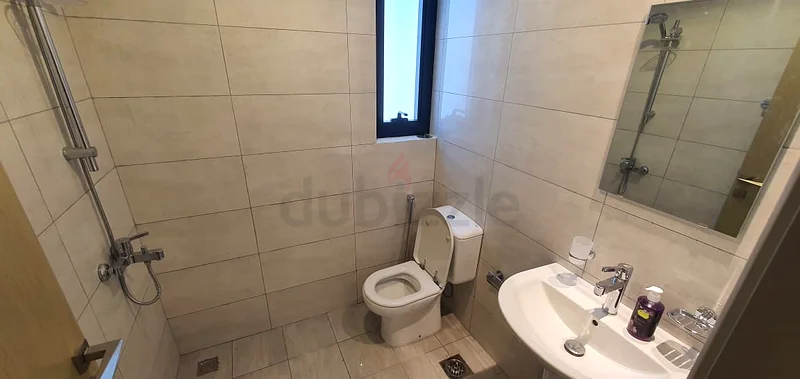 مساحة سرير للإيجار بالقرب من محطة مترو أبو بكر63797193476226114