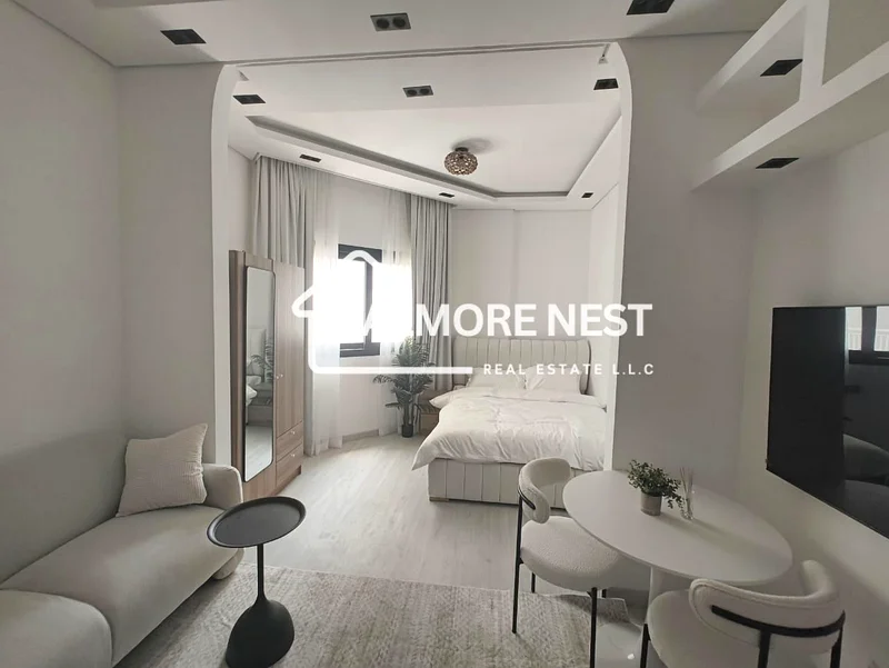 Fully furnished I Upgraded Unit I Available in 12 cheques63778150256514112