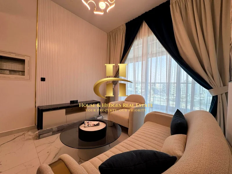 جديد بالكامل | مفروش بالكامل | احجز الآن63734067702403110