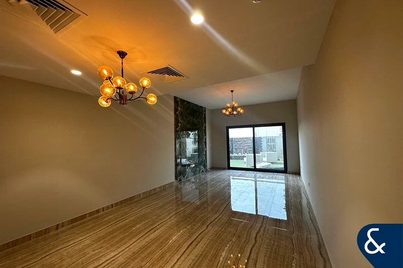 Fully Upgraded | Prime Location | Must See63750835538818111