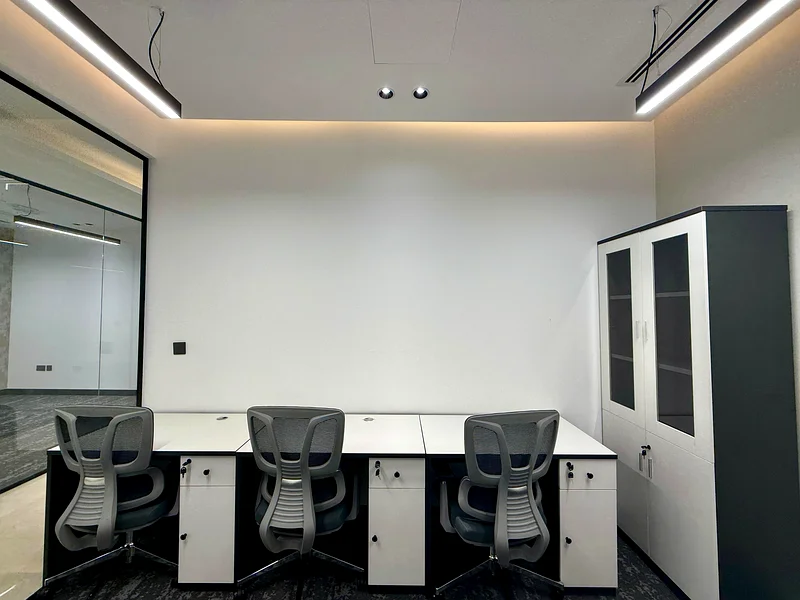 Corporate Offices with Elegant Reception & Lounge Area | Near METRO- HealthCare & WAFI MALL | Prime Location63618207499907114