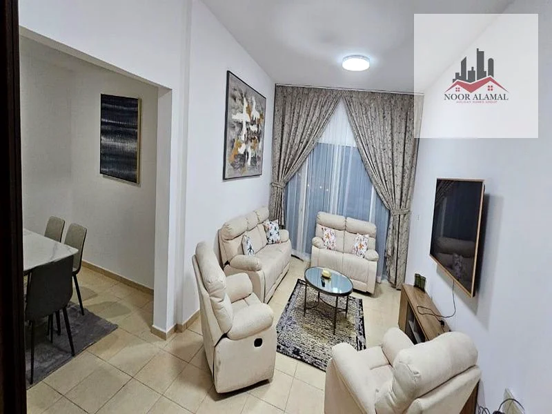 برج شارjah آل خان بيتش 163827987804674111