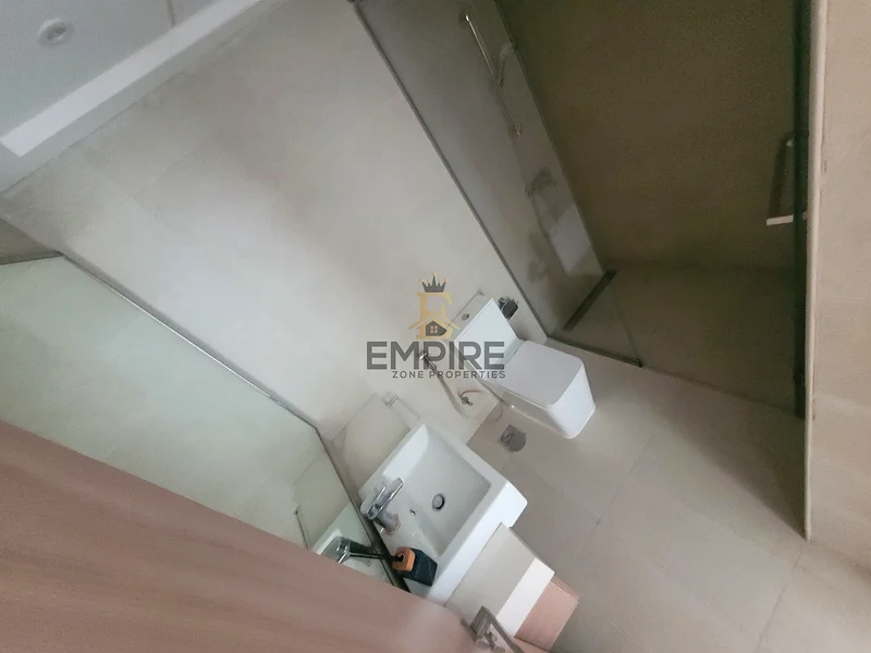 شقة مريحة بغرفة نوم واحدة / بدون رسوم تبريد / دفع مرِن63801040344322112