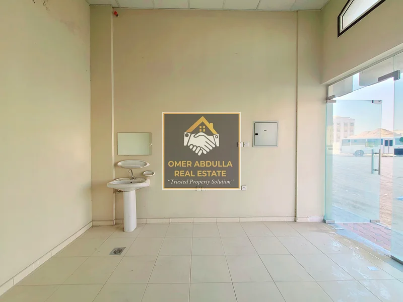 Good SHOP  available Only 10k In Muwaileh  near Madina shopping centre63622899917697114