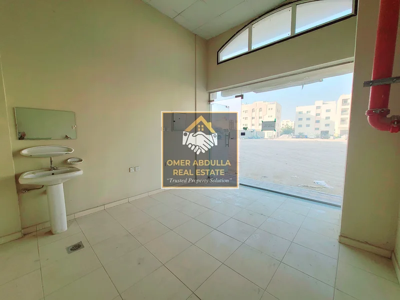 Good SHOP  available Only 10k In Muwaileh  near Madina shopping centre63622899917697113