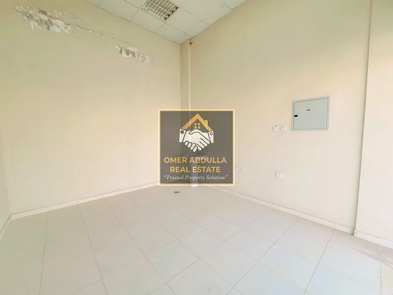 Good SHOP  available Only 10k In Muwaileh  near Madina shopping centre63622899917697111