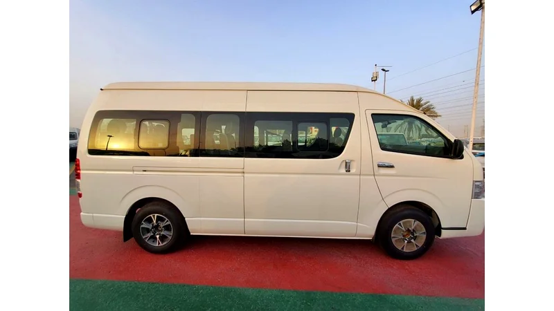 High Roof  old shape  model 2.5L Diesel 15 seats GL63612449217922113