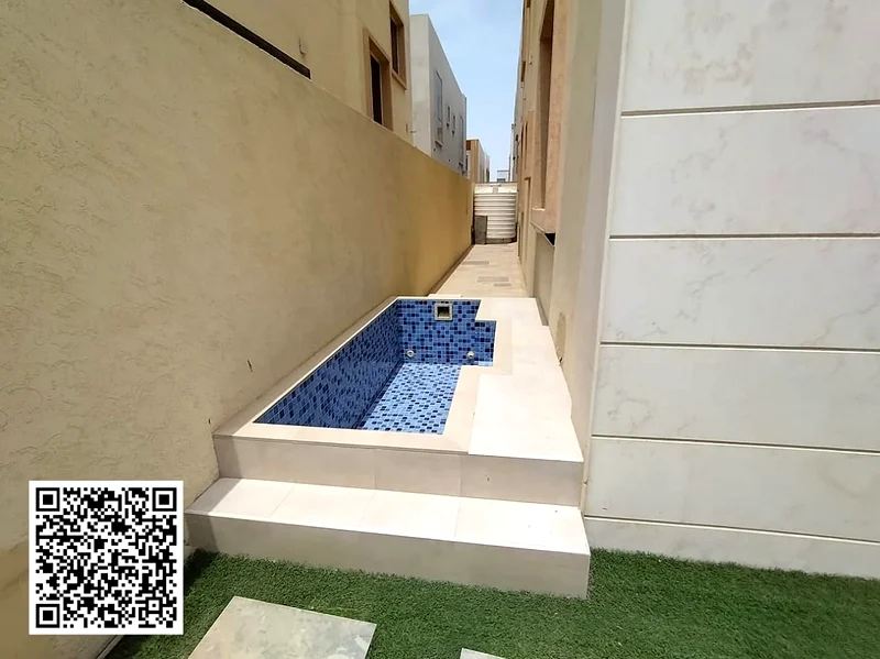 فيلا //مسبح// للإيجار //5 غرف نوم63716766836098111