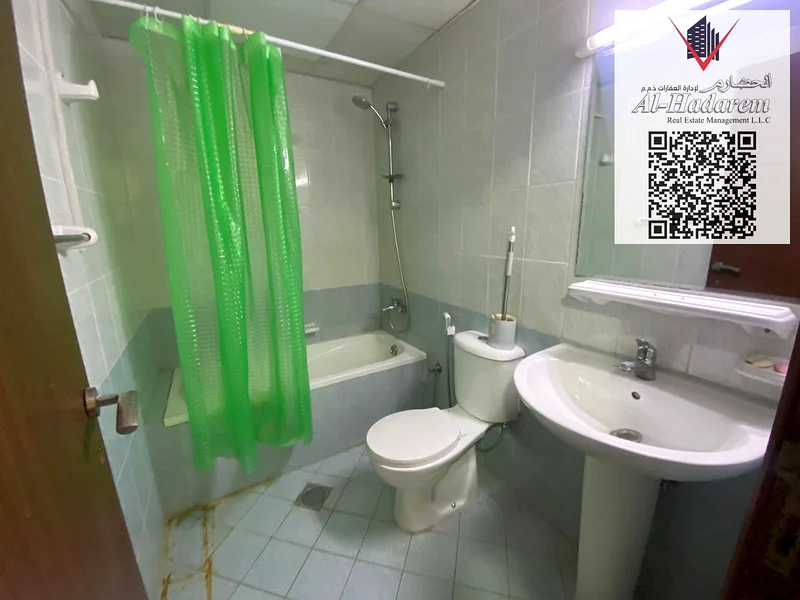 Apartment for sale directly in front of the Corniche63865456836355114