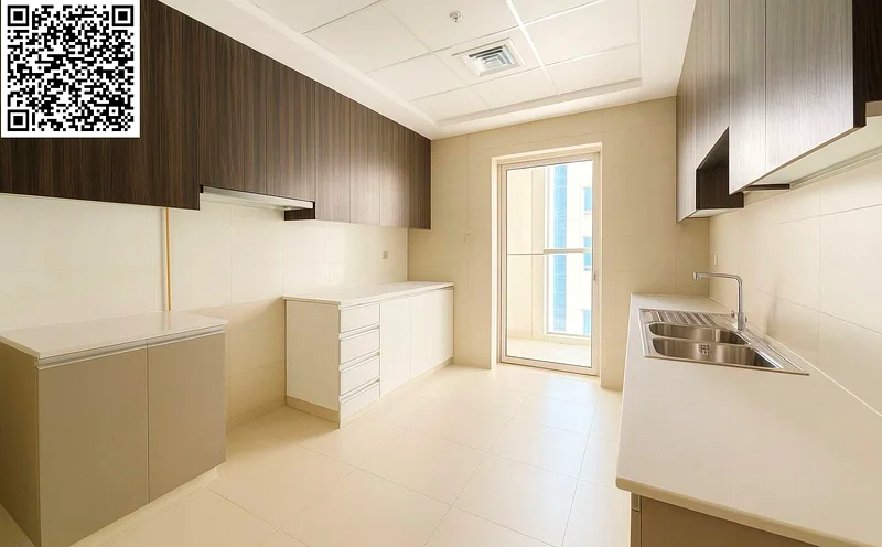 Gym and swimming pool with two rooms, a hall with 3 bathrooms, a balcony, built-in wardrobes, central air conditioning, a large kitchen equipped with63810438810497112