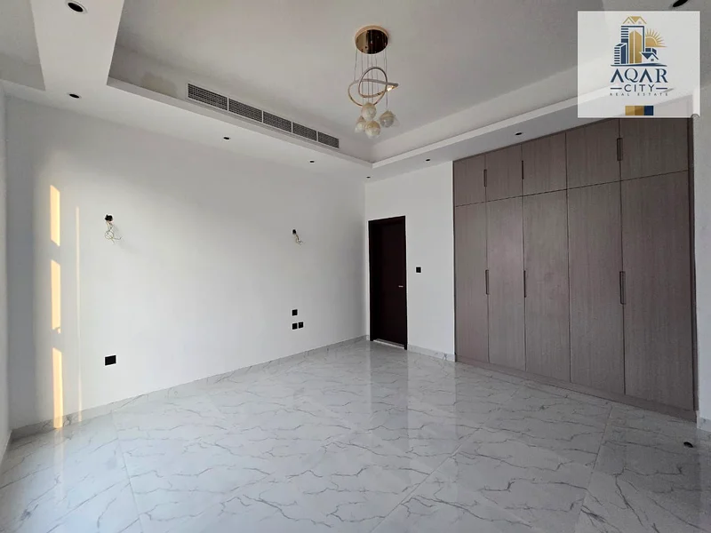 For Sale – Luxury Villa in Al Helio 2 – Ajman | Two Floors + Rooftop | 6 Master Bedrooms | 2 Living Rooms | Majlis | Spacious Build | Prime Locatio63903397237762113