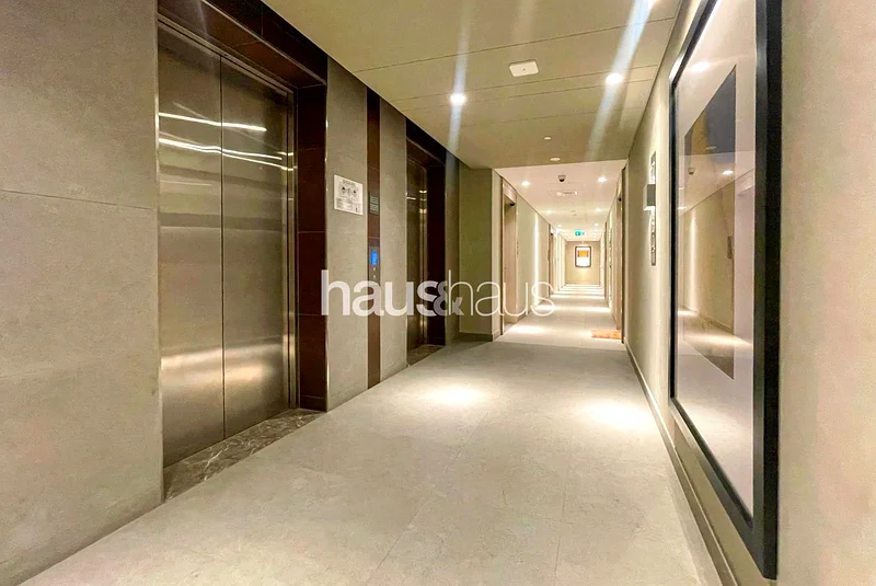 Park View | Generous Layout | Vacant on Transfer64014079917187111