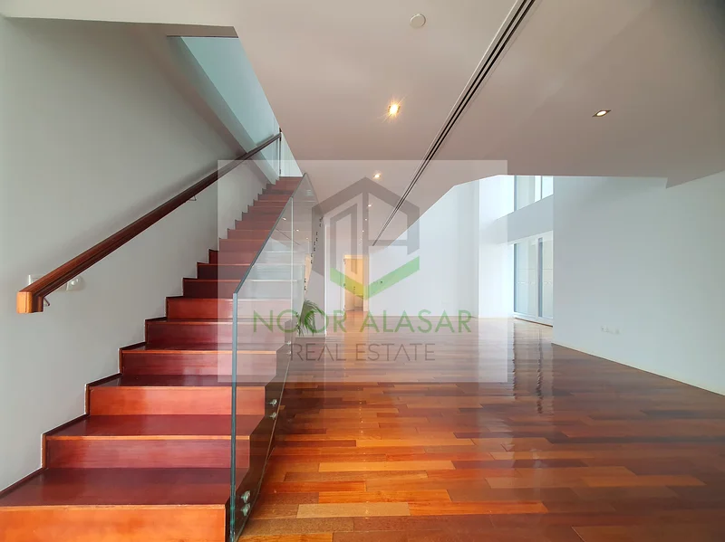 دوبلكس 3 غرف نوم خلف DIFC مع غرفة خادمة ومرافق حديثة63745179661057110