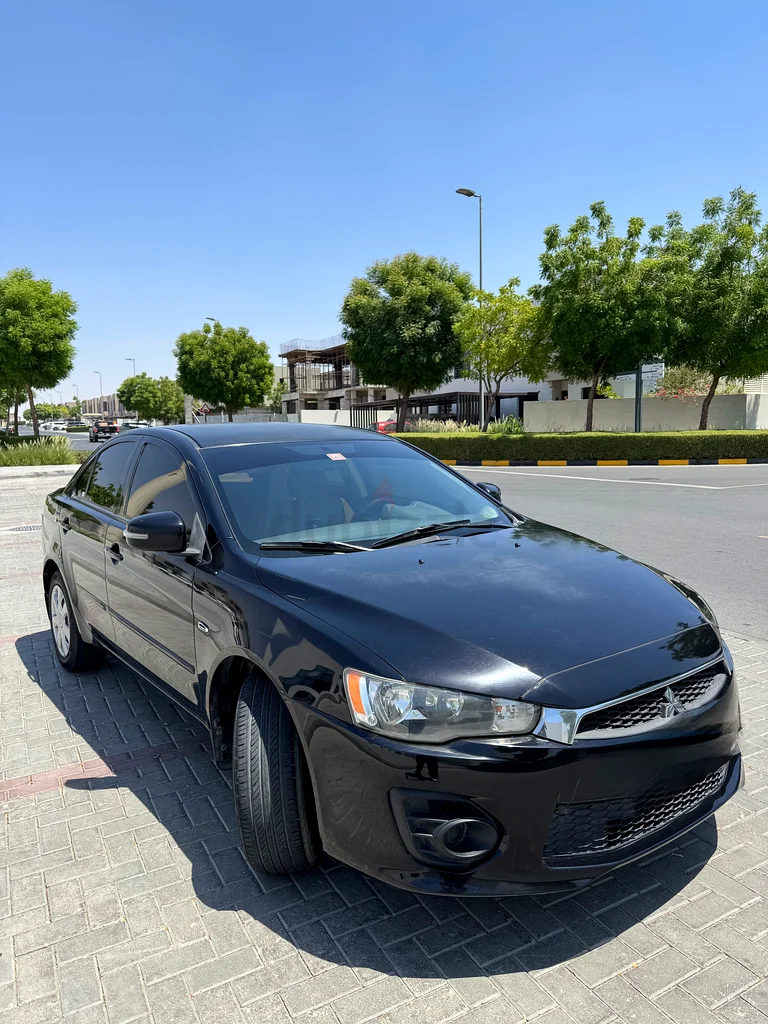 Mitsubishi Lancer 2016 2.063612068001025113