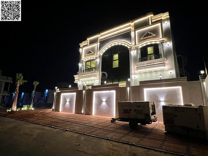 A corner villa with a luxurious classic design, including registration and ownership fees, in a prime location and close to all services.63903397153539112