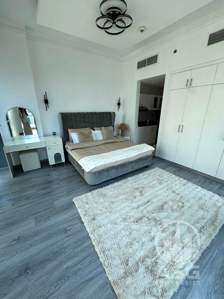 Luxury and Ready | Spacious | Multiple Units63923428802819112