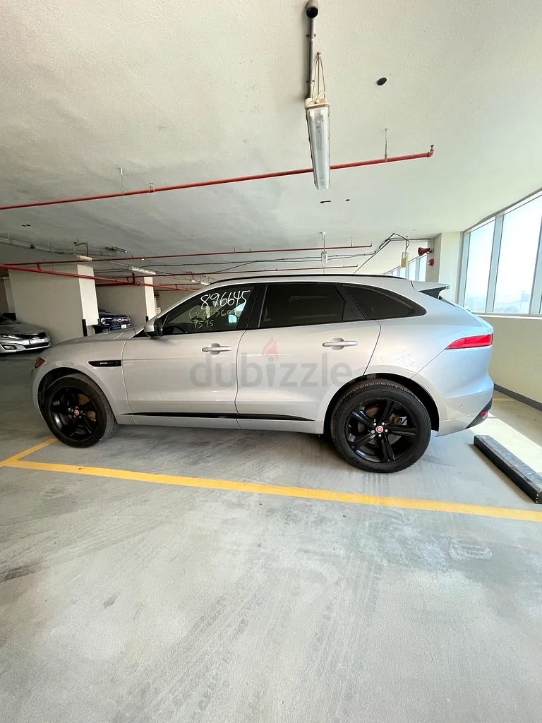 2017 جاكوار F-PACE R-SPORT 35t 4DR AWD63613735682562112