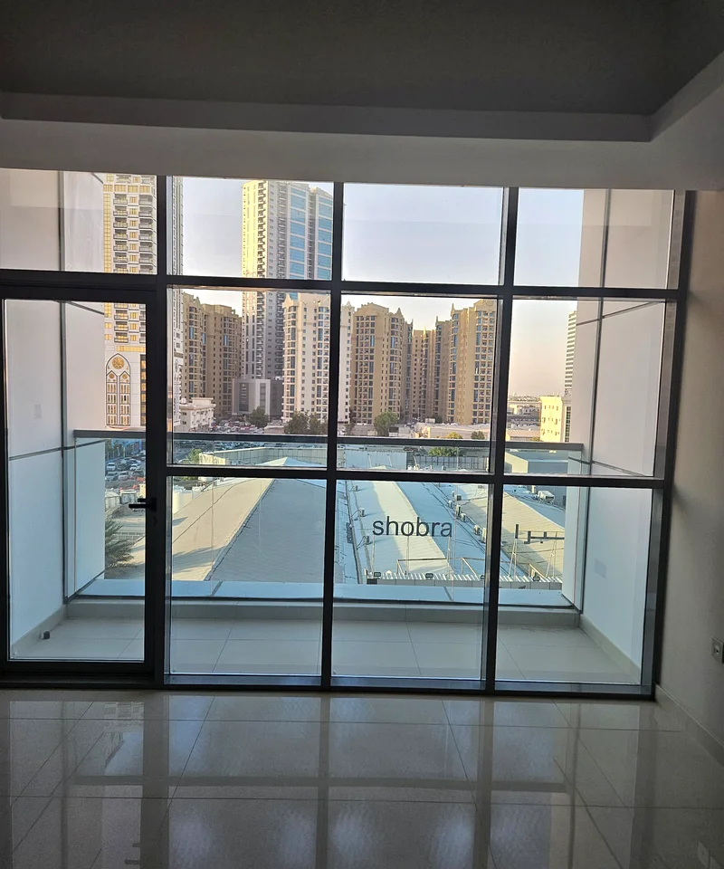 Location: Al Rashidiya 1 – directly on Sheikh Khalifa Street, next to Al Safeer Hypermarket.63886422009986110