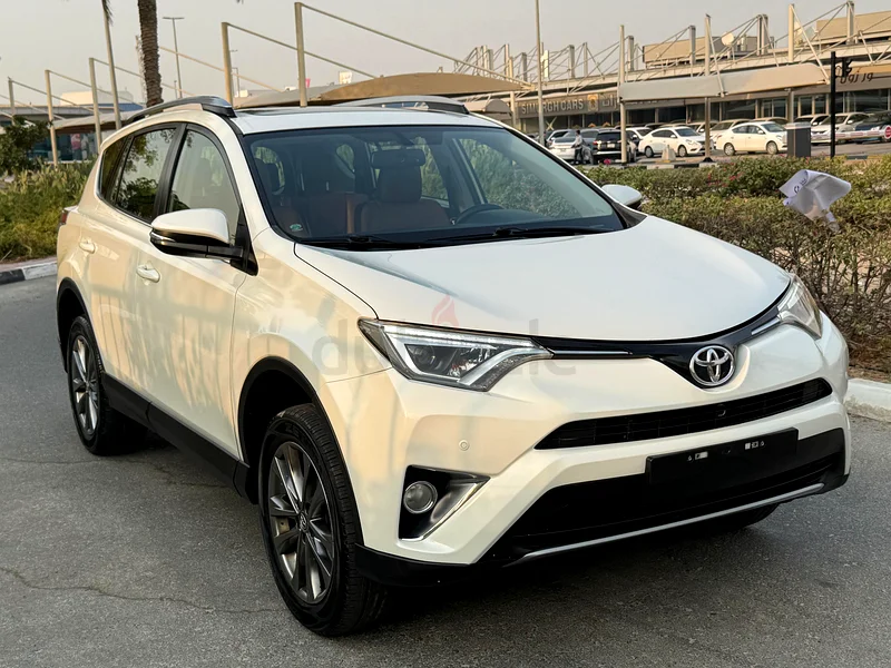 Toyota Rav4 2018 VXR GCC Top Good Condition Car63612792306177111
