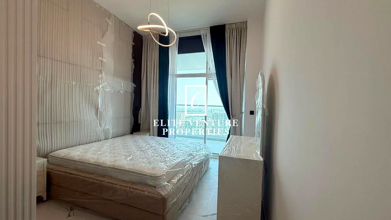 مؤثثة بالكامل | جديدة تمامًا | طابق عالٍ64022463074817112